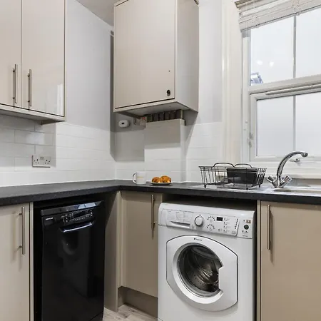 Parea Living - Leytonstone, 2-Bedroom Serviced Apartment, Free Parking, Remote Working Londres Extérieur photo