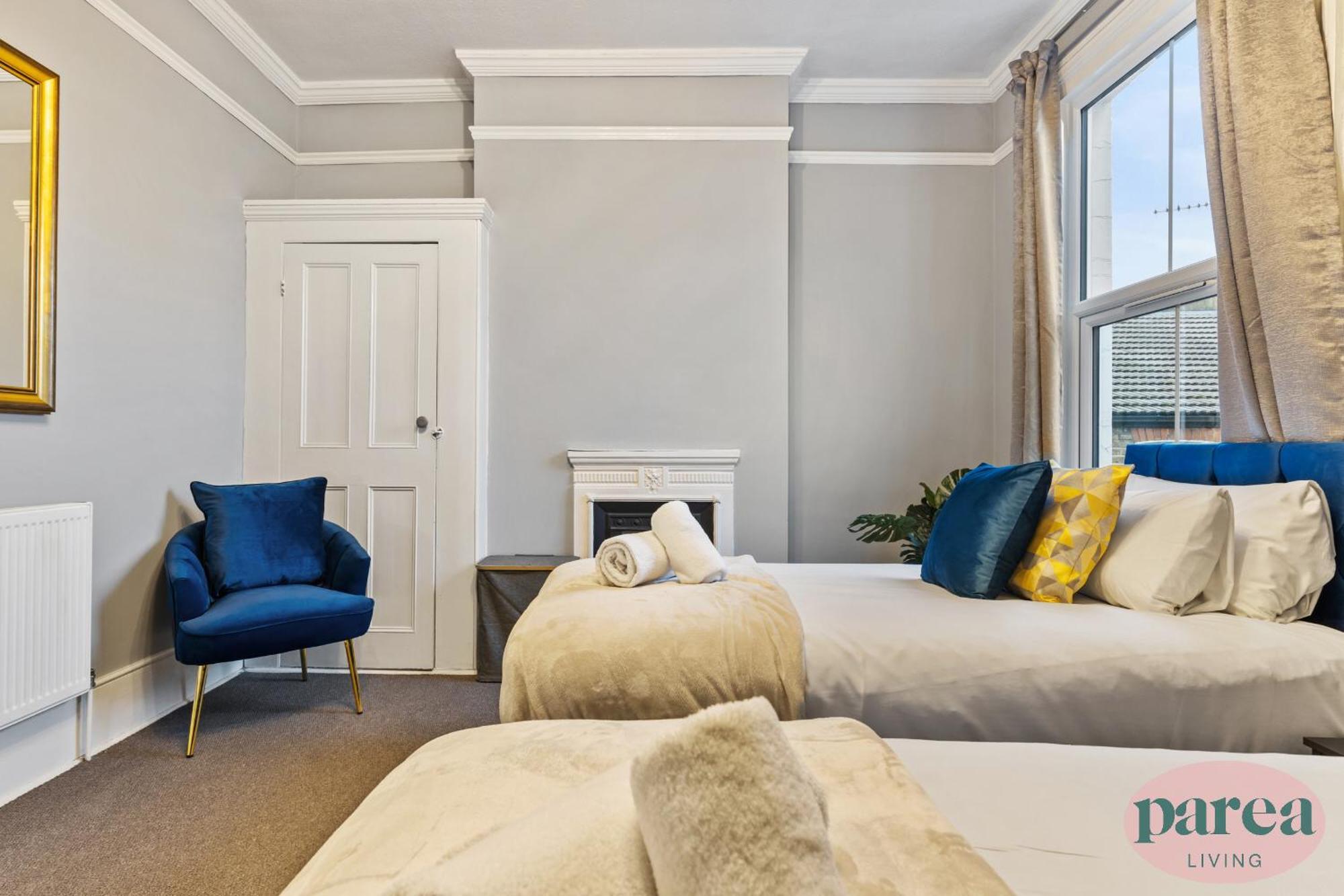 Parea Living - Leytonstone, 2-bedroom Serviced Apartment, Free Parking, Remote Working Апартаменты *